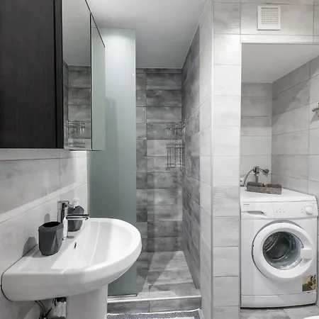 Khouse-Άνω Λαδάδικα *